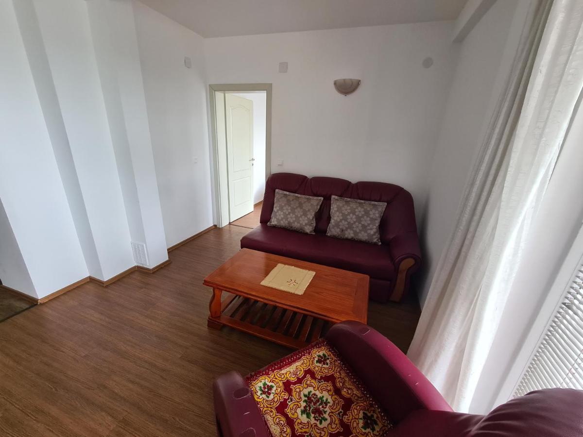 Peštani Restaurant & Apartments Lipa מראה חיצוני תמונה