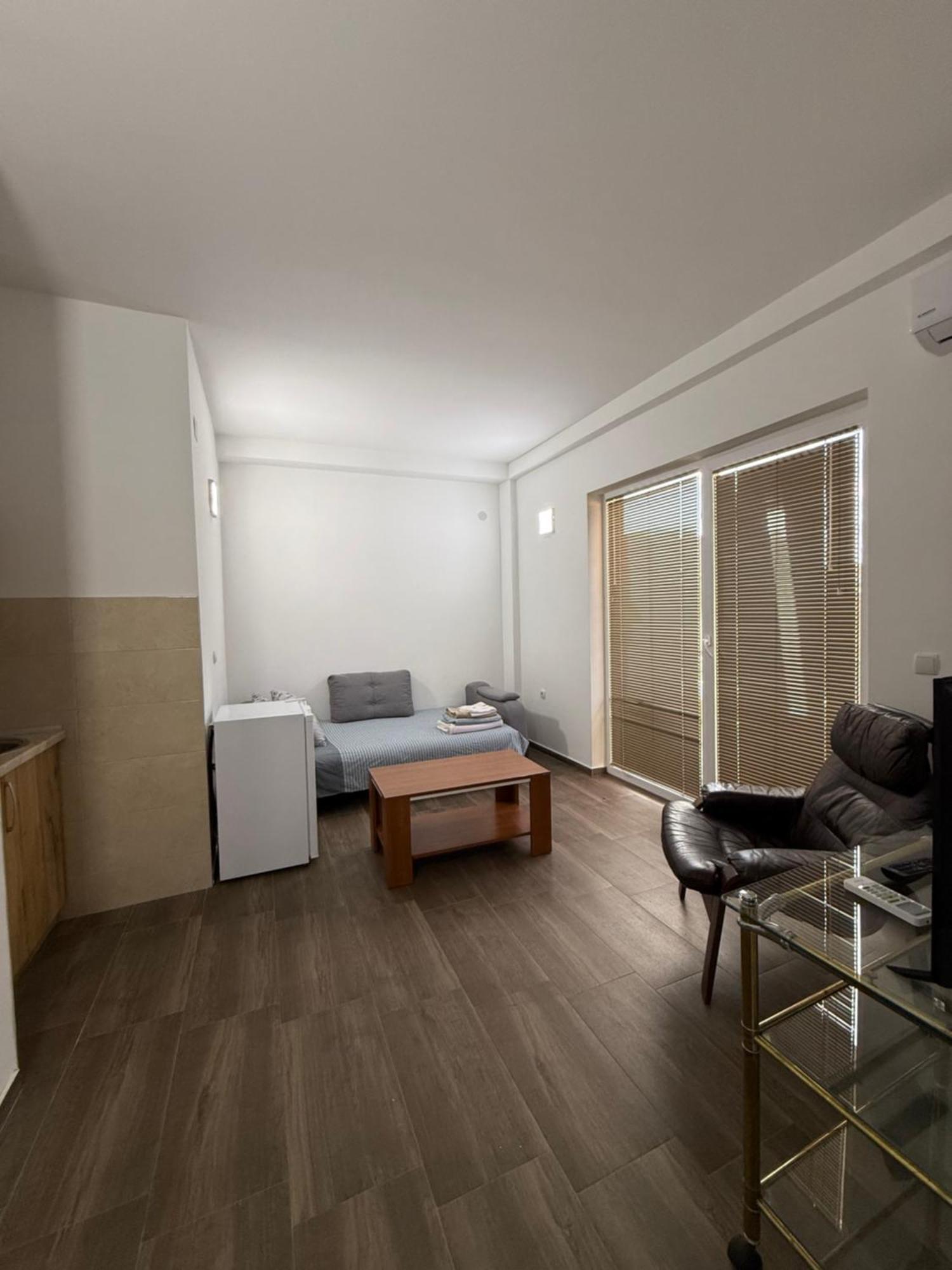 Peštani Restaurant & Apartments Lipa מראה חיצוני תמונה