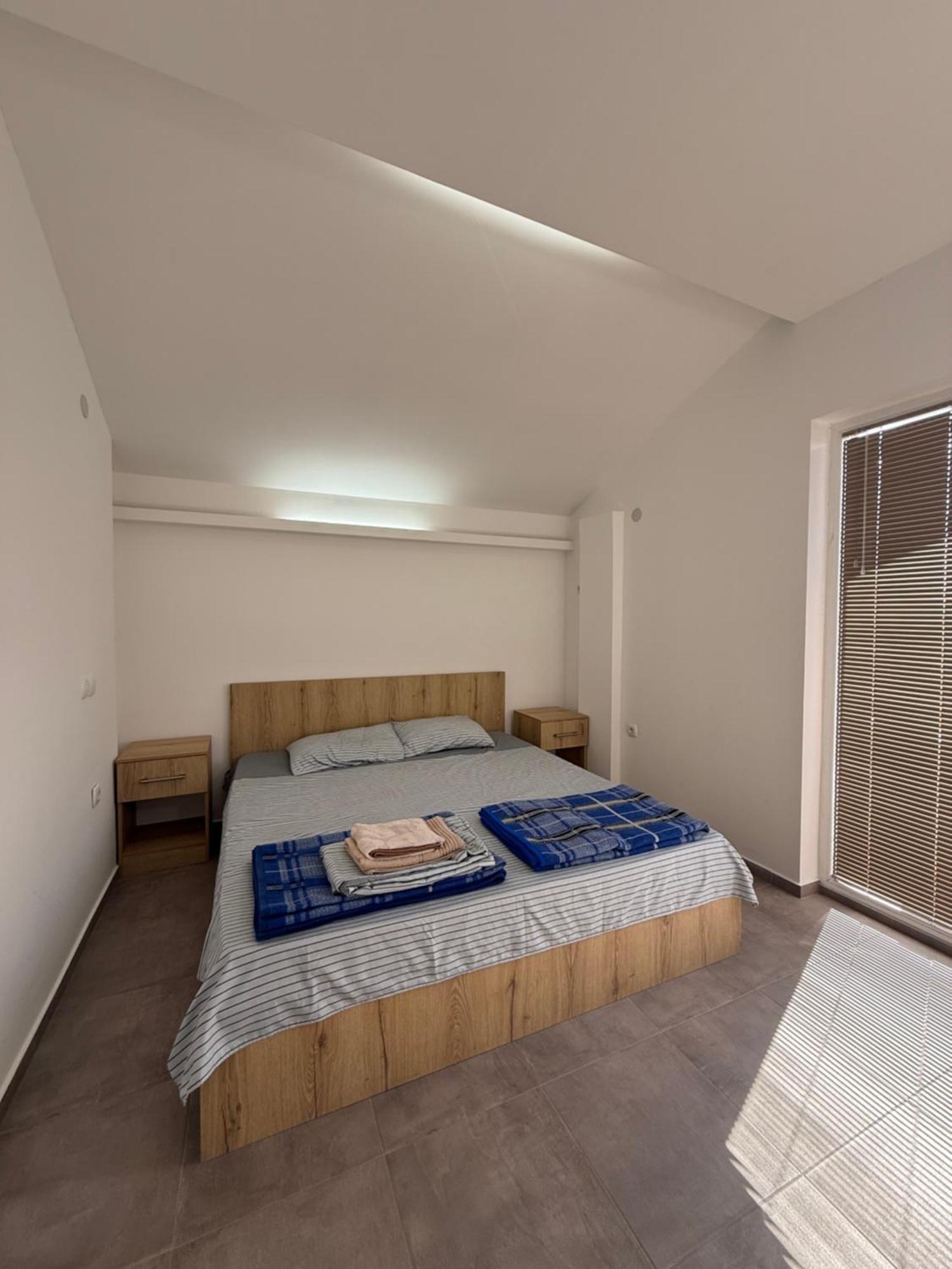 Peštani Restaurant & Apartments Lipa מראה חיצוני תמונה